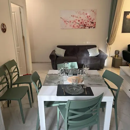 شقة Prati Boutique House *